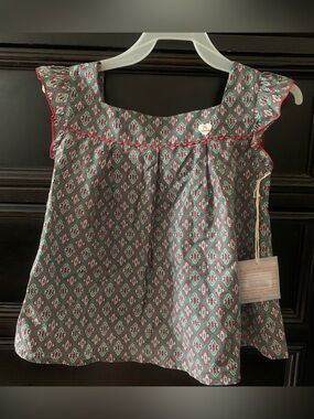 La Stupenderia Green and Pink Printed Ruffle Sleeve Top